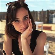 Cerchi una figura di aiuto compiti e/o per ripetizioni materie umanistiche?